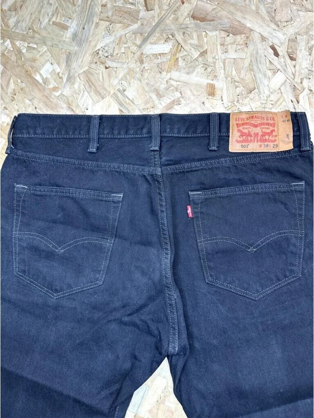 Levis 501 Original Fit Jeans Mens 38x29 Dark Wash Indigo Blue Denim Button Fly